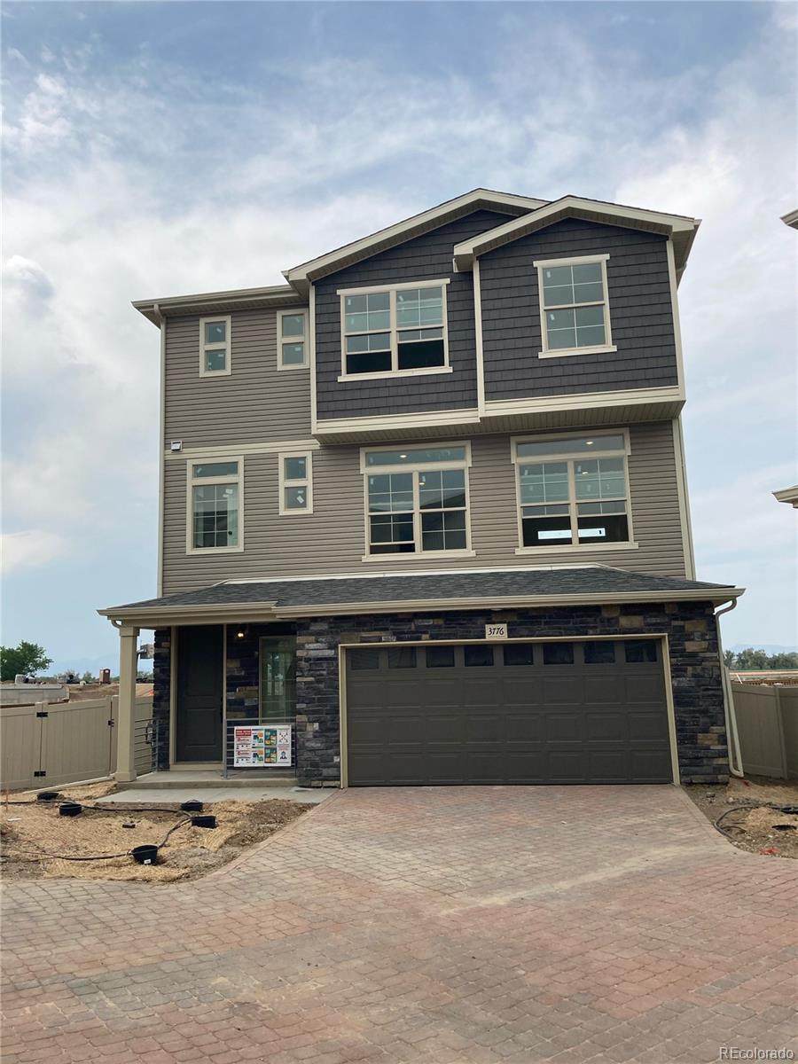 3776 Summerwood Way - Photo 1