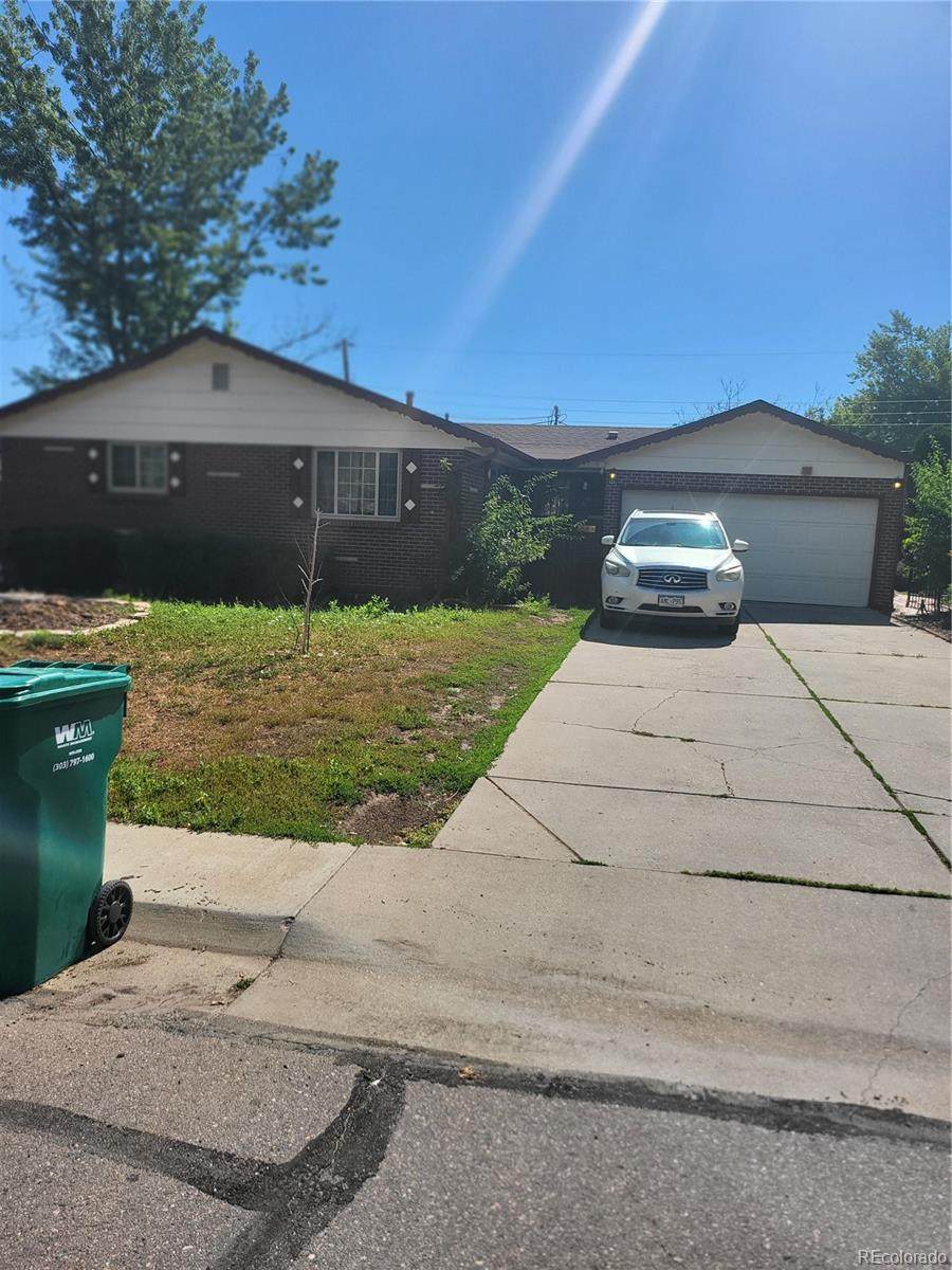 1610 Balsam Street - Photo 1