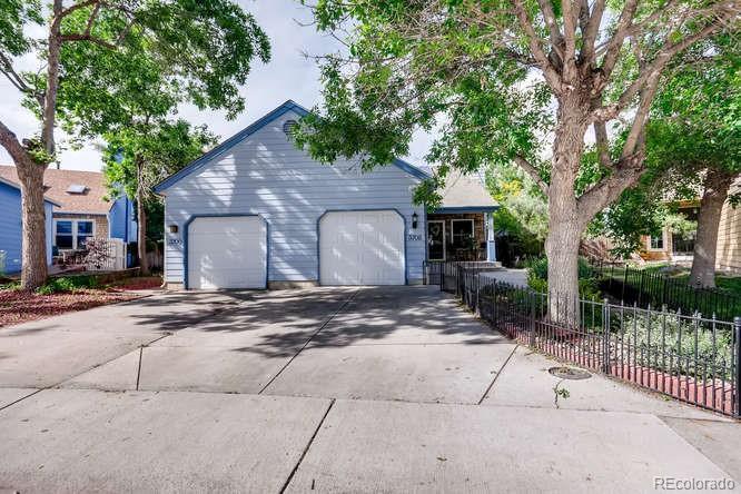 3702 Espana Way - Photo 1