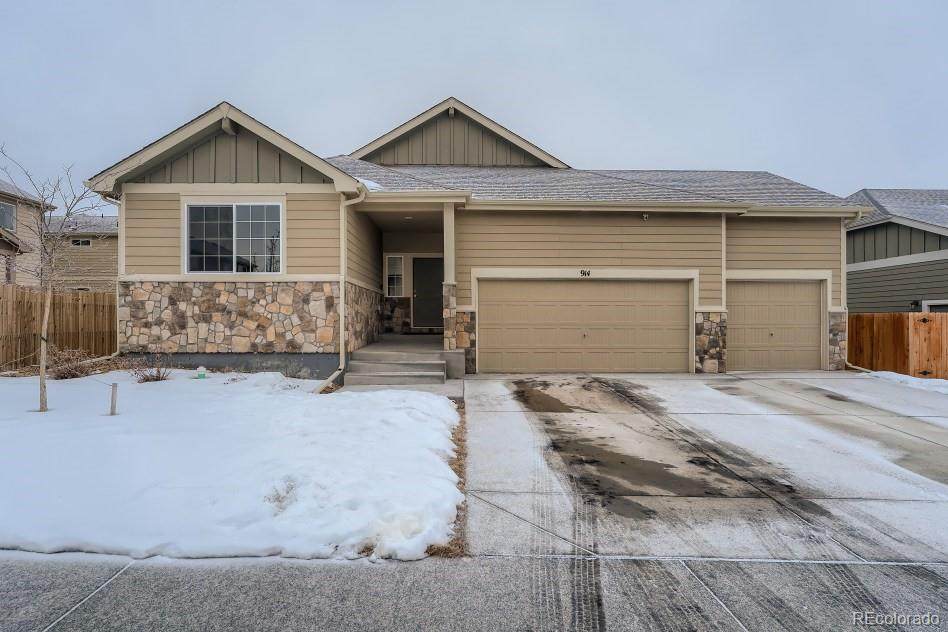 914 Highline Drive - Photo 1