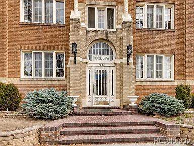 1050 Washington Street - Photo 1