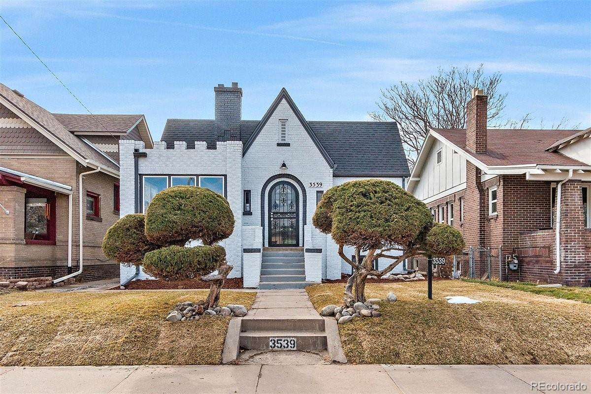 3539 Vine Street - Photo 1