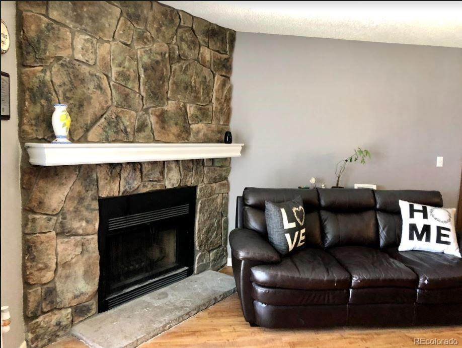 904 Walden Way - Photo 1