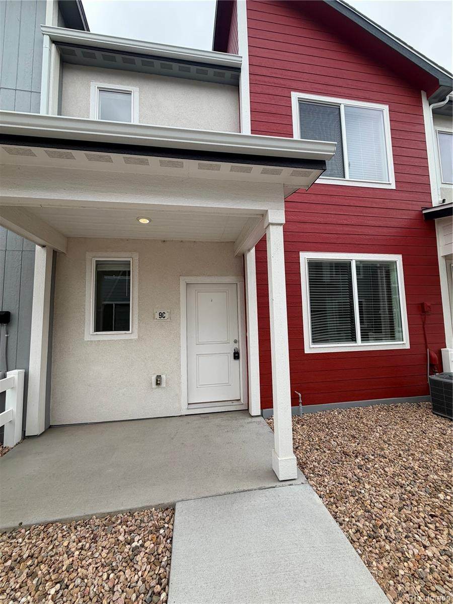 500 Denver Avenue - Photo 1