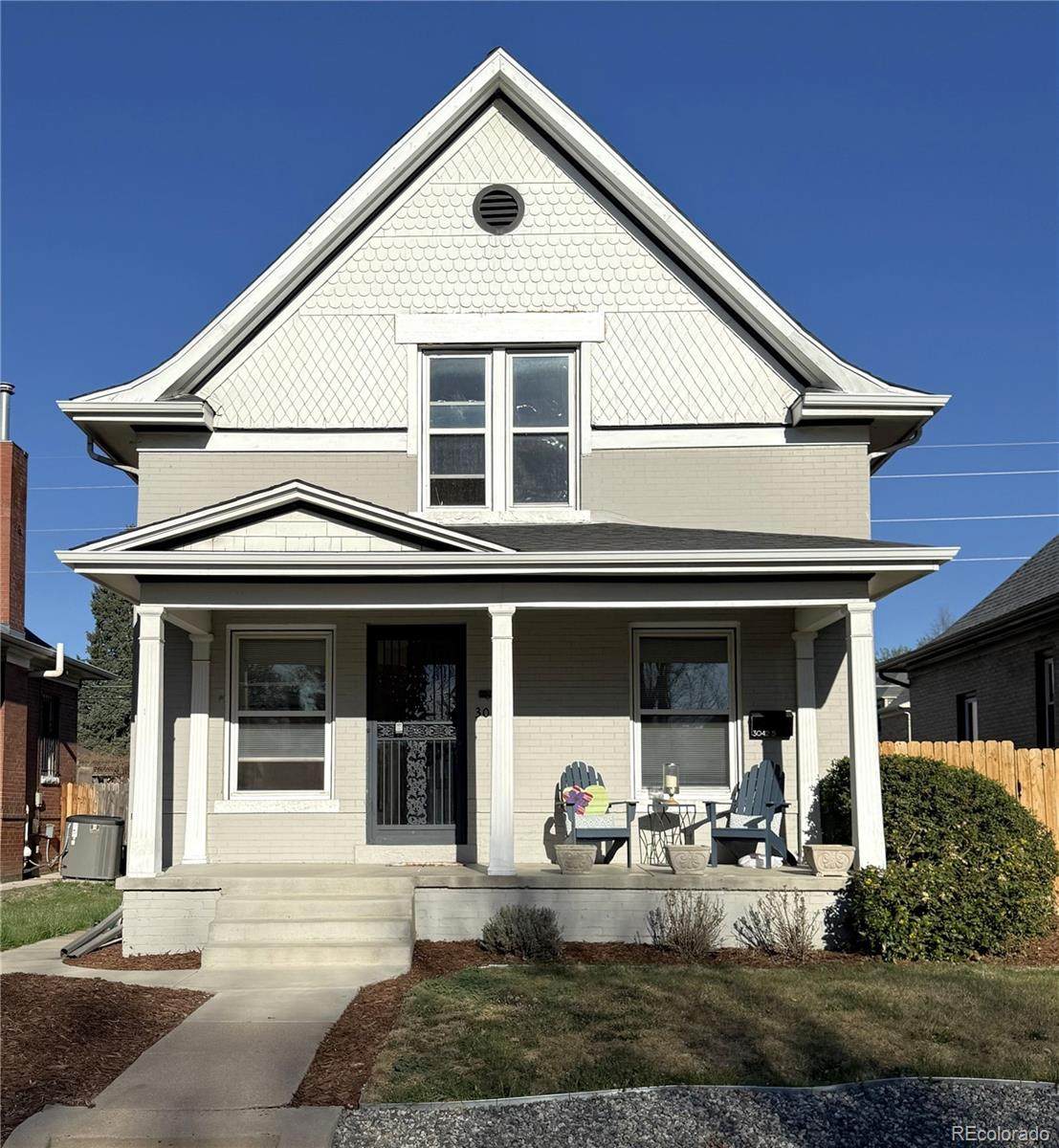 3042 Vine Street - Photo 1