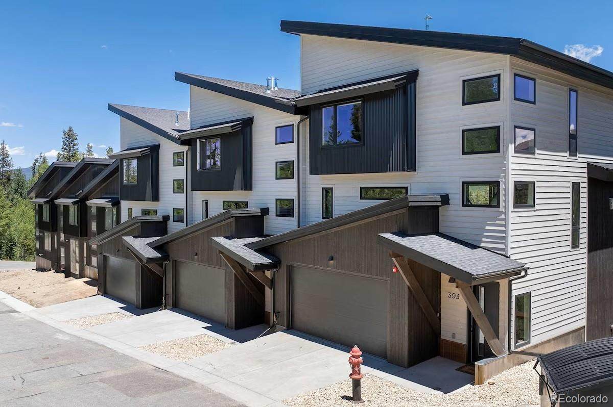 387 Bear Trail - Photo 1
