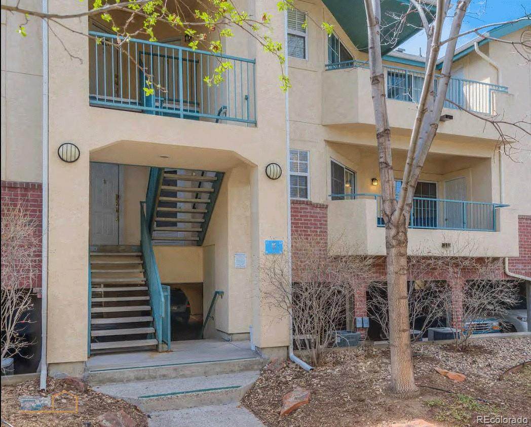 540 Mohawk Drive - Photo 1