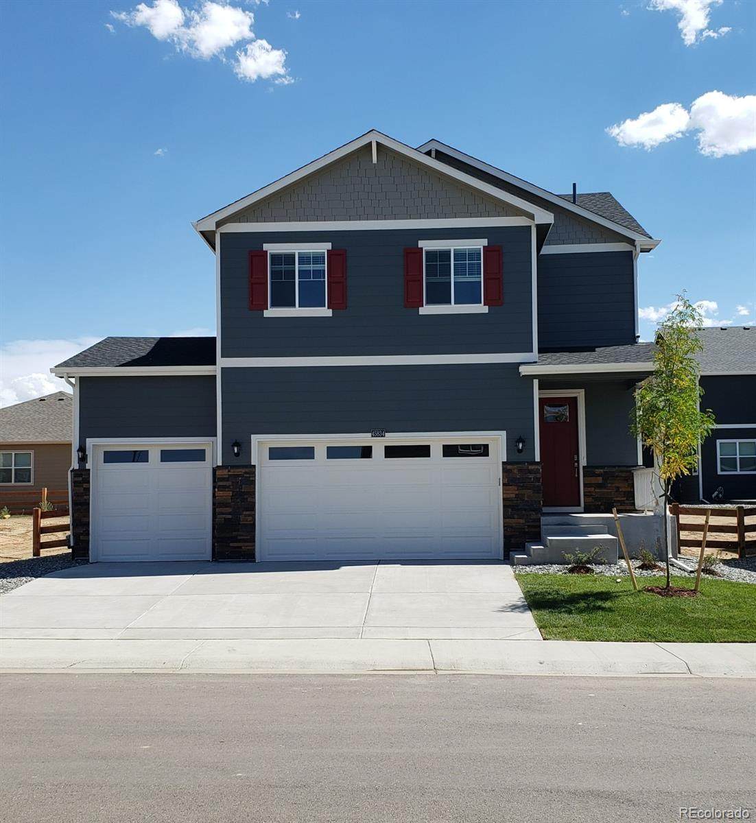 236 Racer Street - Photo 1