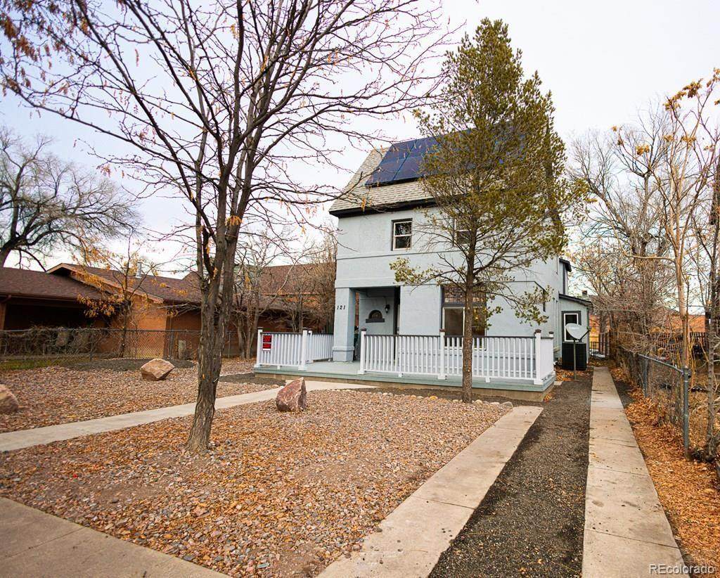 121 Evans Avenue - Photo 1