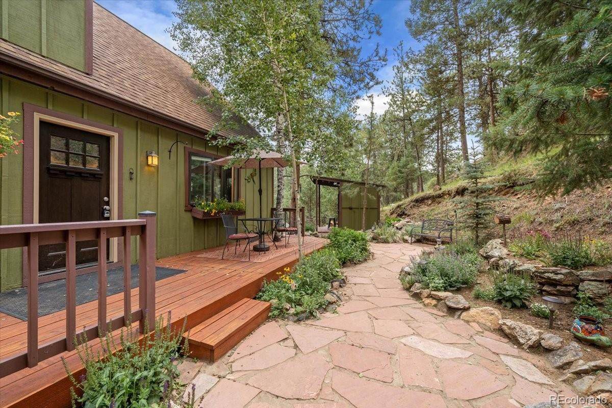 192 Eastridge Drive - Photo 1