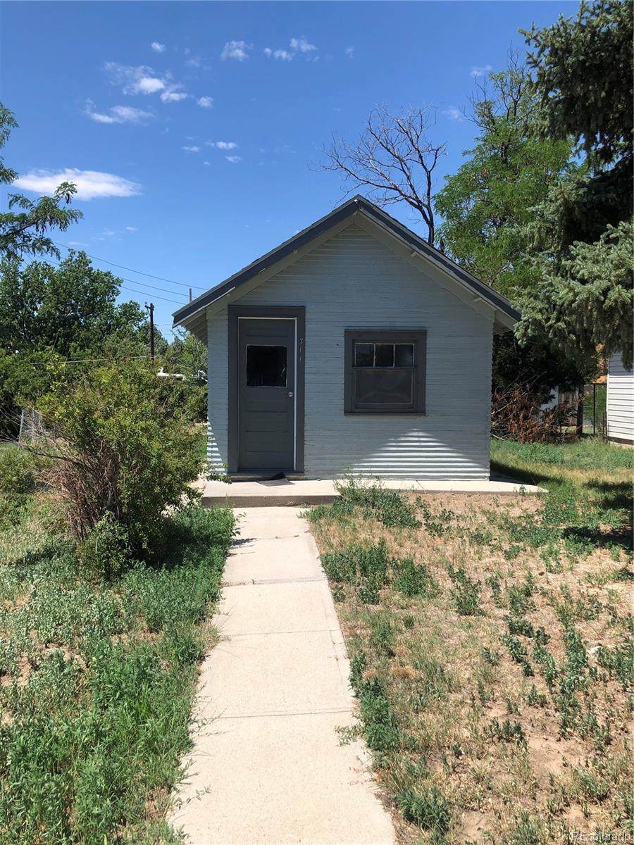 311 Loveland Avenue - Photo 1
