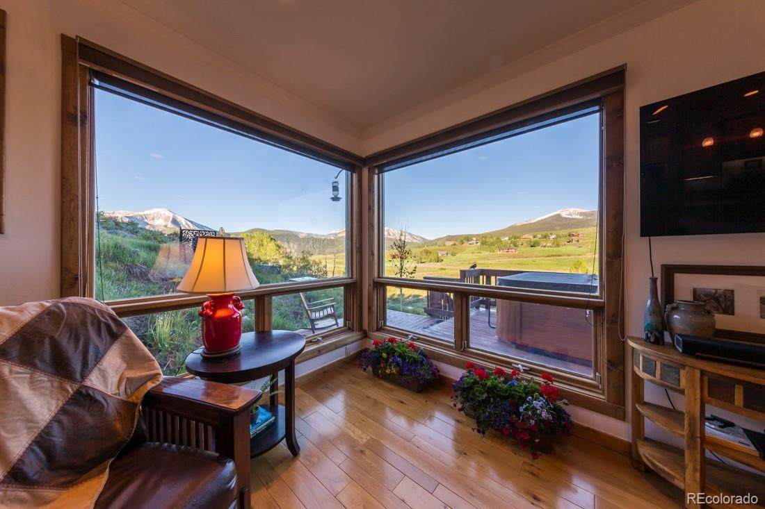 36 Crystal Road - Photo 1