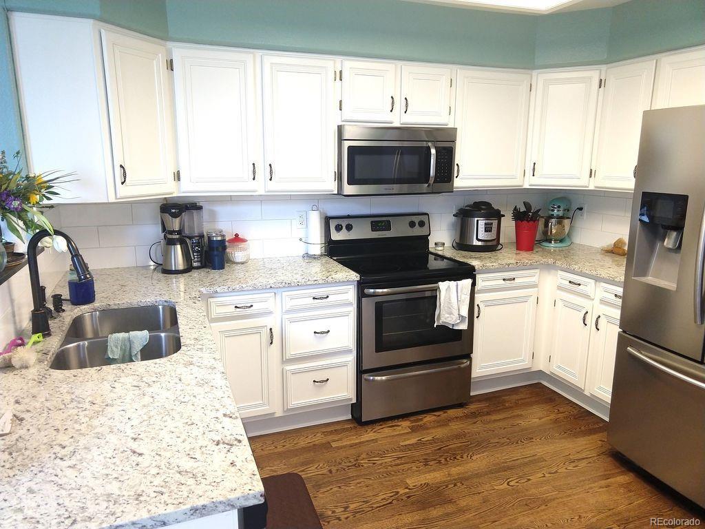 5028 Crestone Avenue - Photo 1