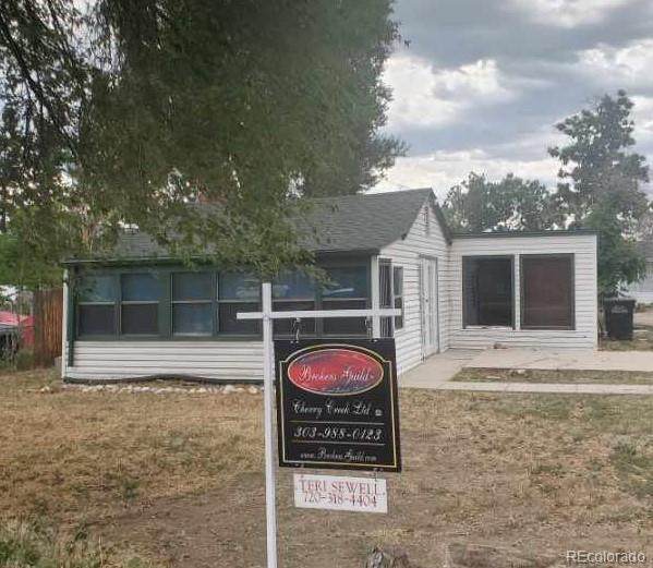 958 Vrain Street - Photo 1