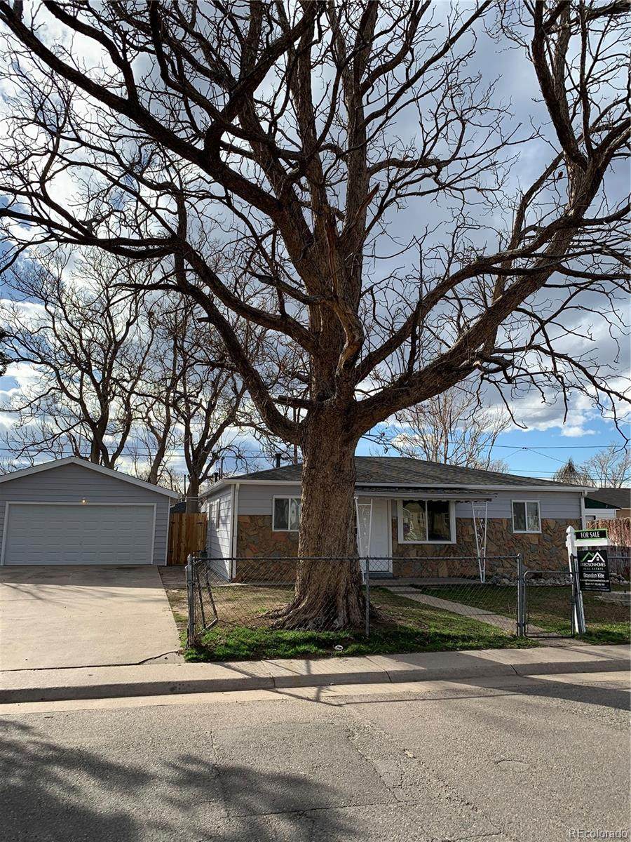 4965 Steele Street - Photo 1