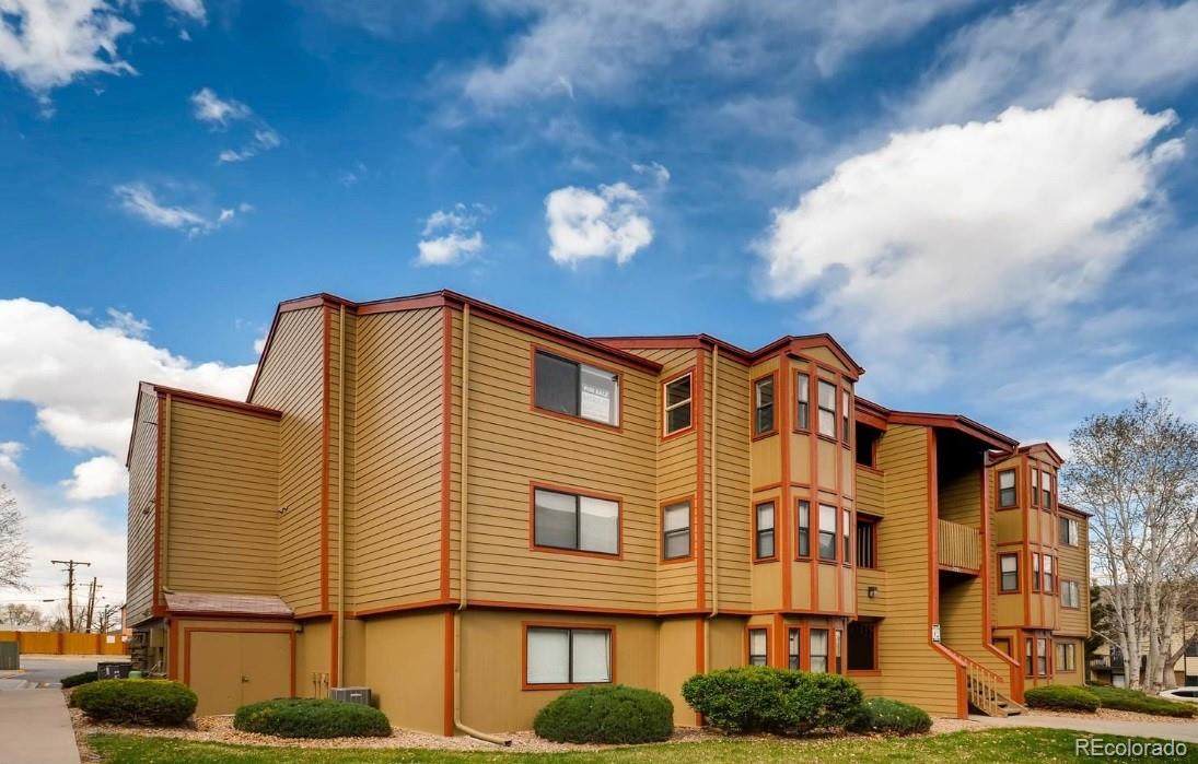 8771 Dawson Street - Photo 1