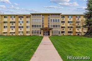 610 Clinton Street - Photo 1