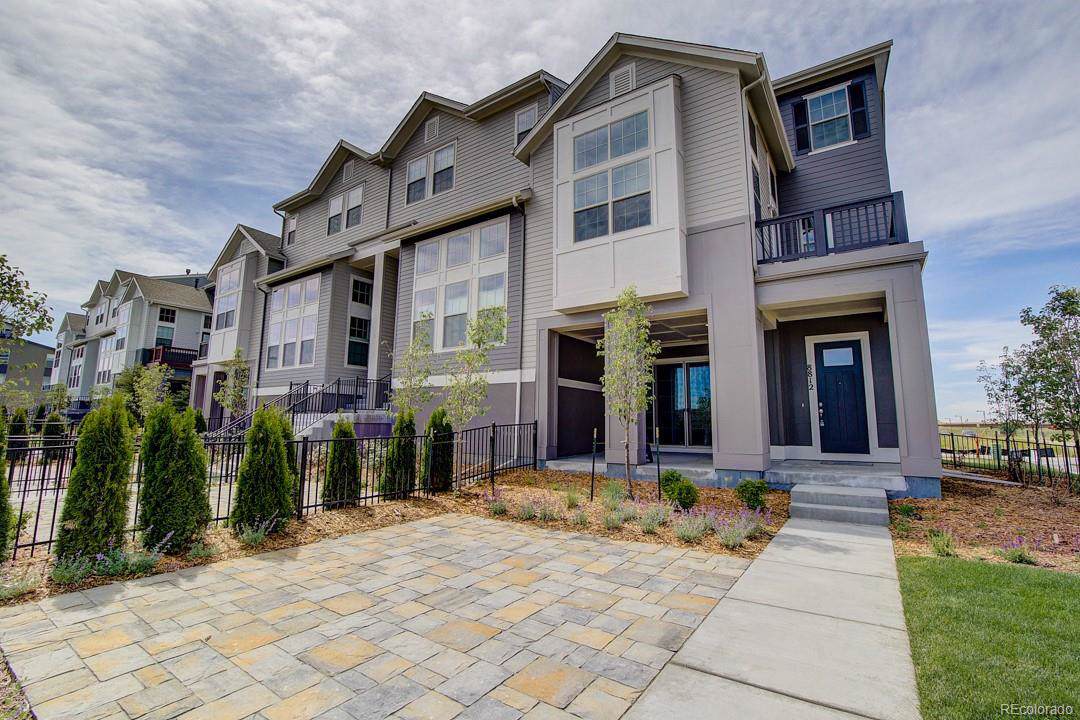 2600 Moline Street - Photo 1