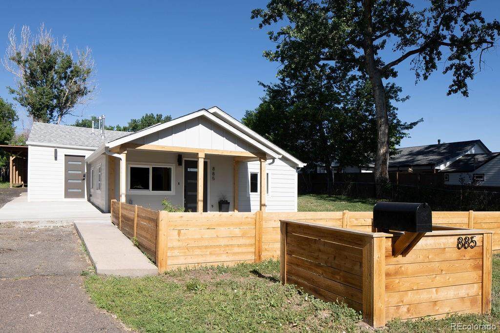 885 Urban Street - Photo 1