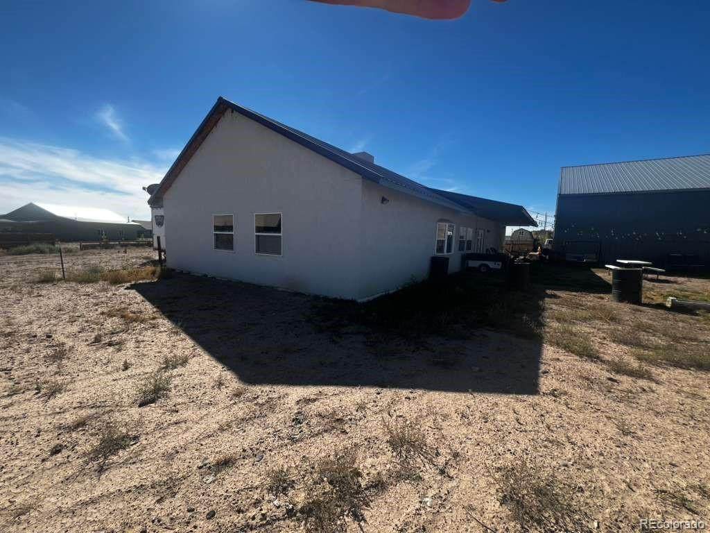 8350 2085 Road - Photo 1