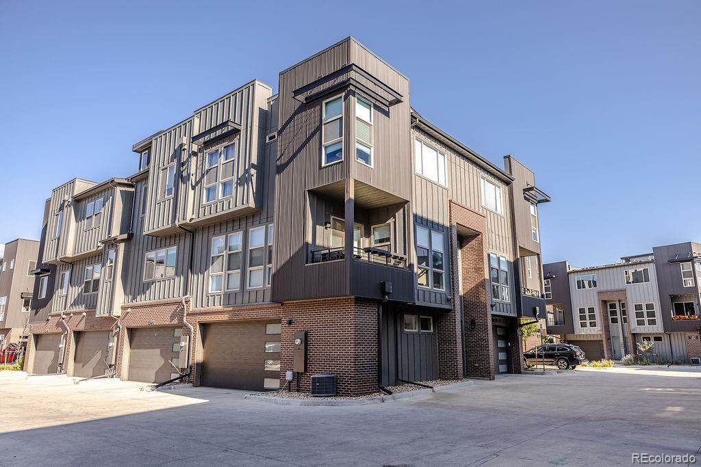 2689 Bellewood Drive - Photo 1