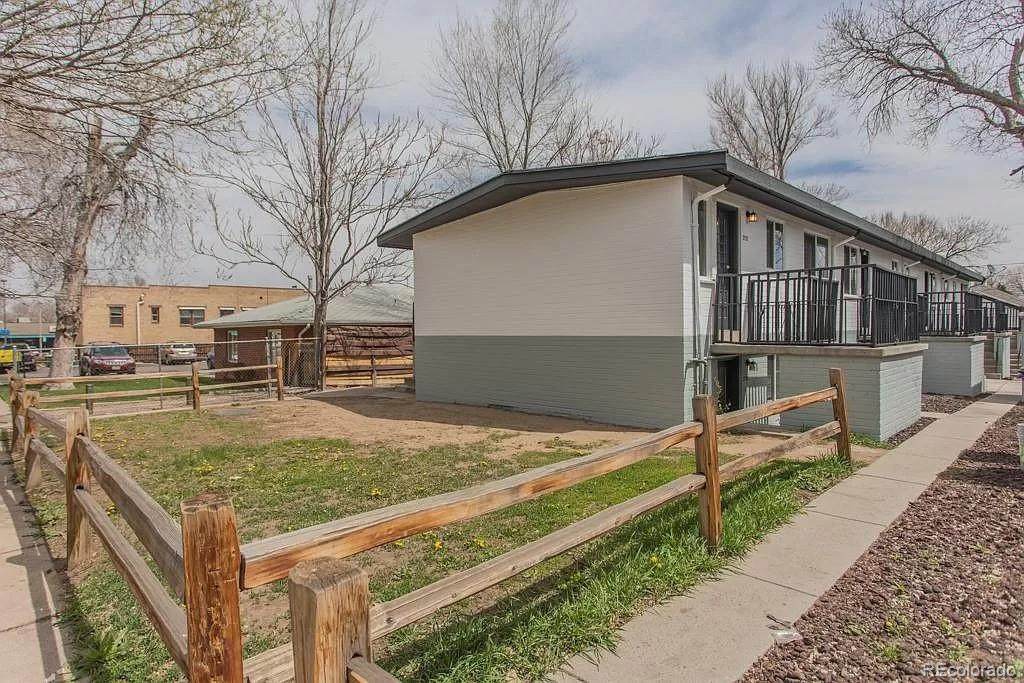 3710 Eliot - Photo 1
