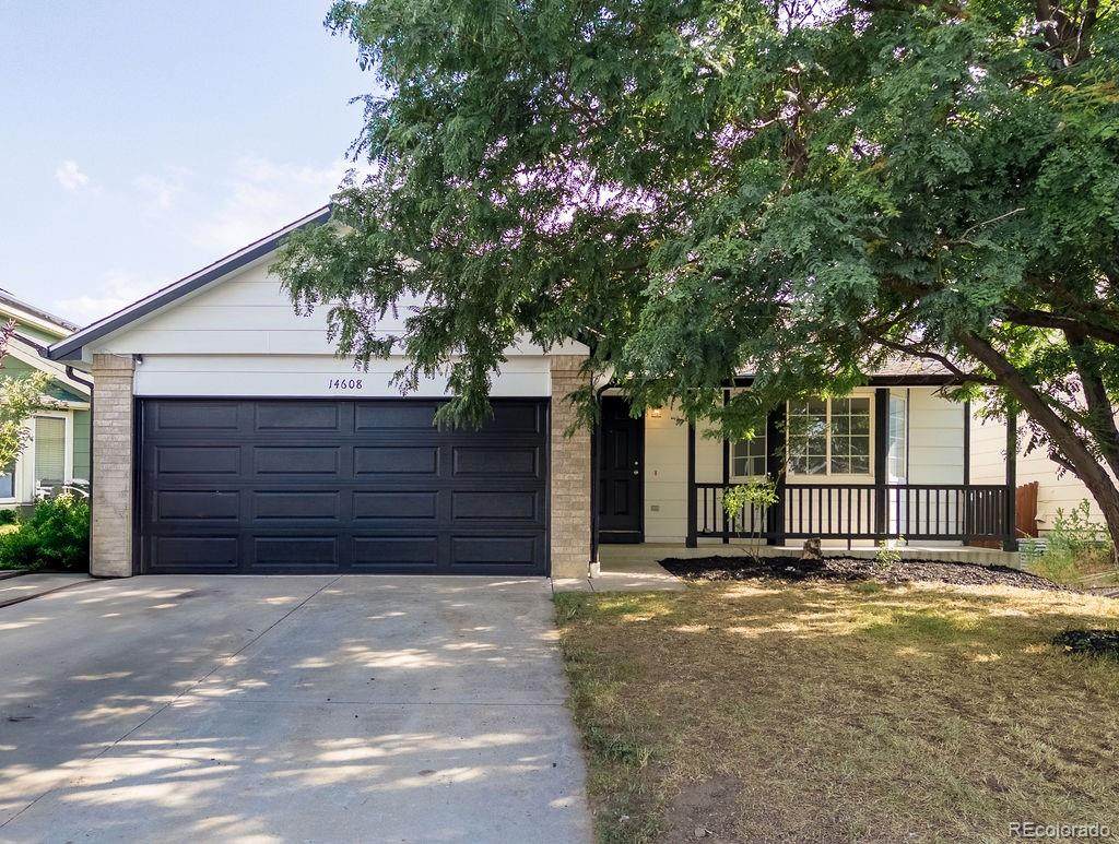14608 52nd Avenue - Photo 1
