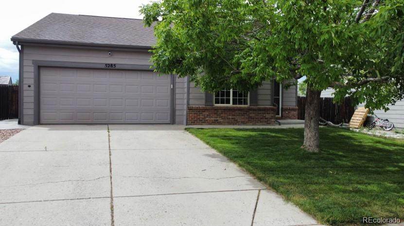5285 Suffolk Circle - Photo 1