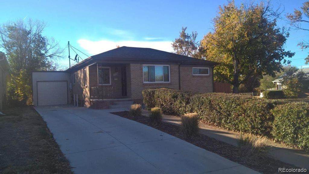 2289 Kenton Street - Photo 1