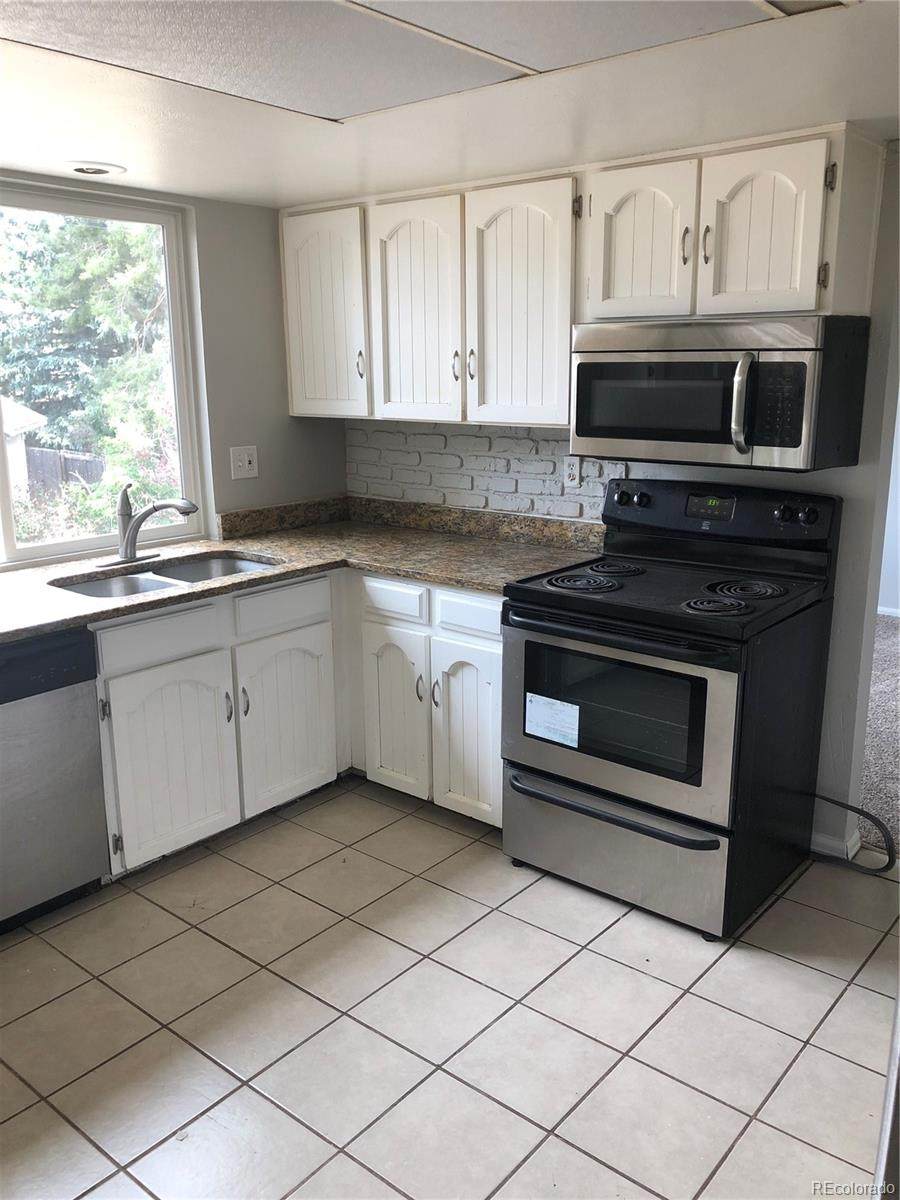 14735 Adriatic Place - Photo 1