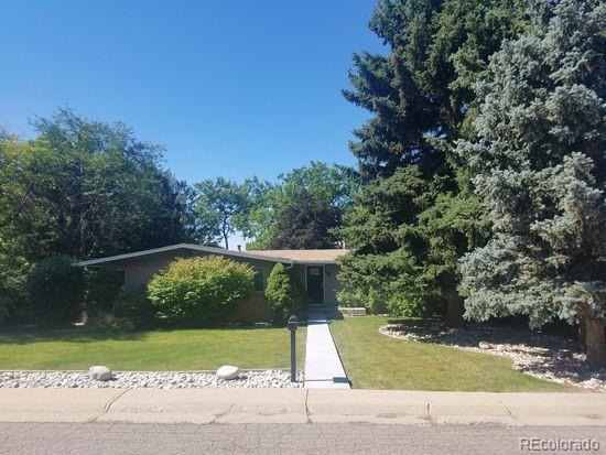 10470 74th Place - Photo 1