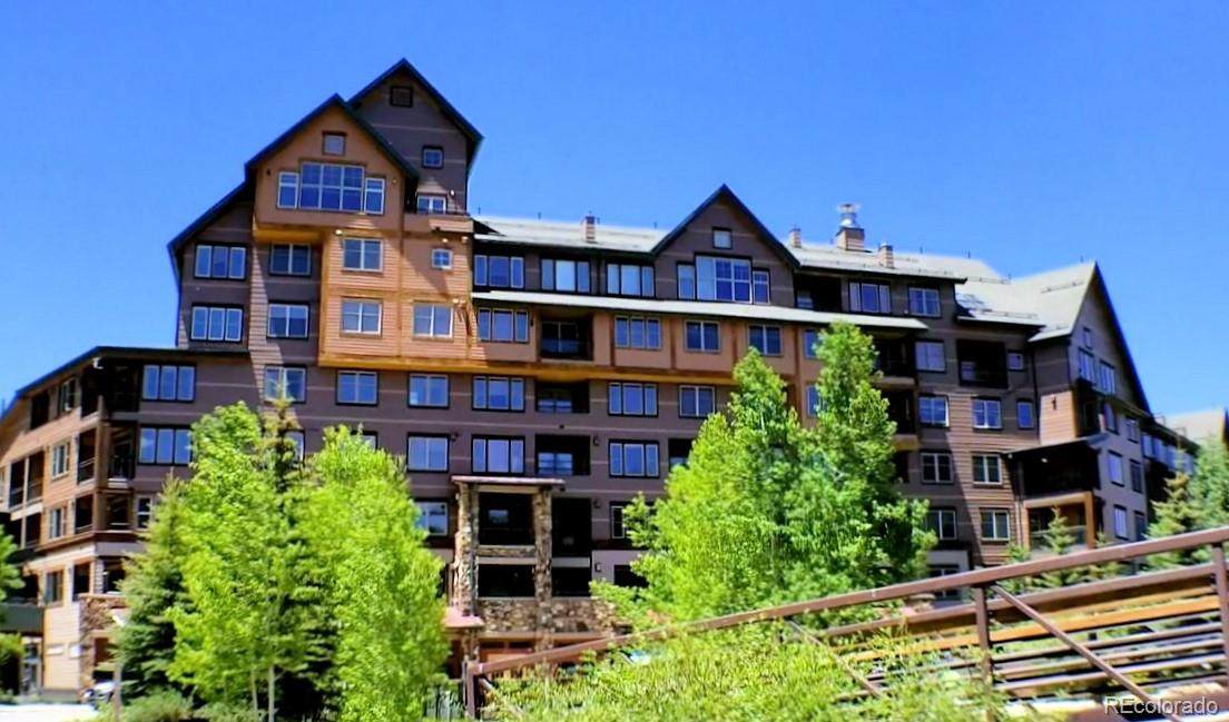 201 Zephyr Way - Photo 1
