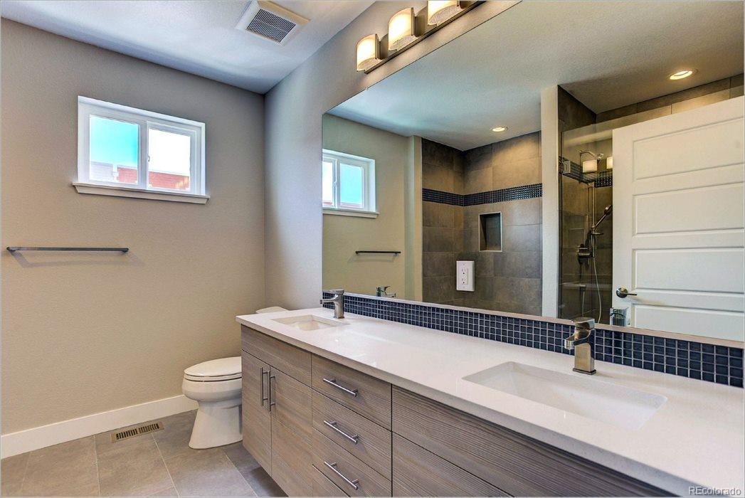 2891 Parkside Place - Photo 1