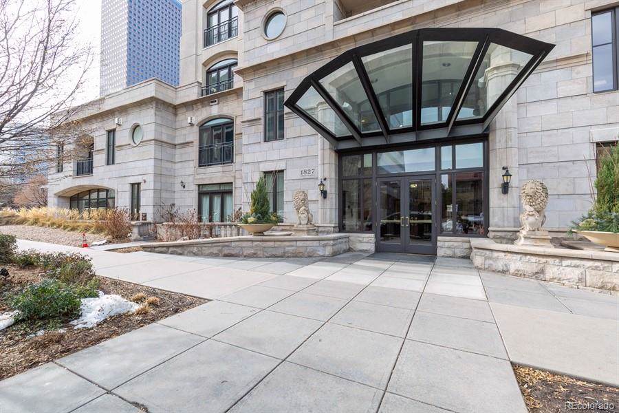 1827 Grant Street - Photo 1