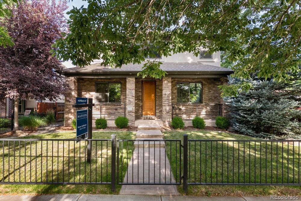 1927 Grant Street - Photo 1