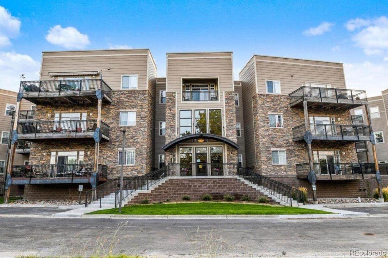 6000 Floyd Avenue - Photo 1