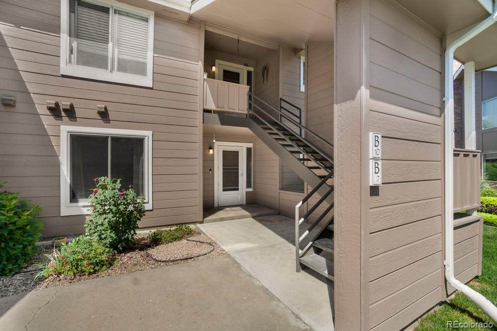 3500 Carlton Avenue - Photo 1