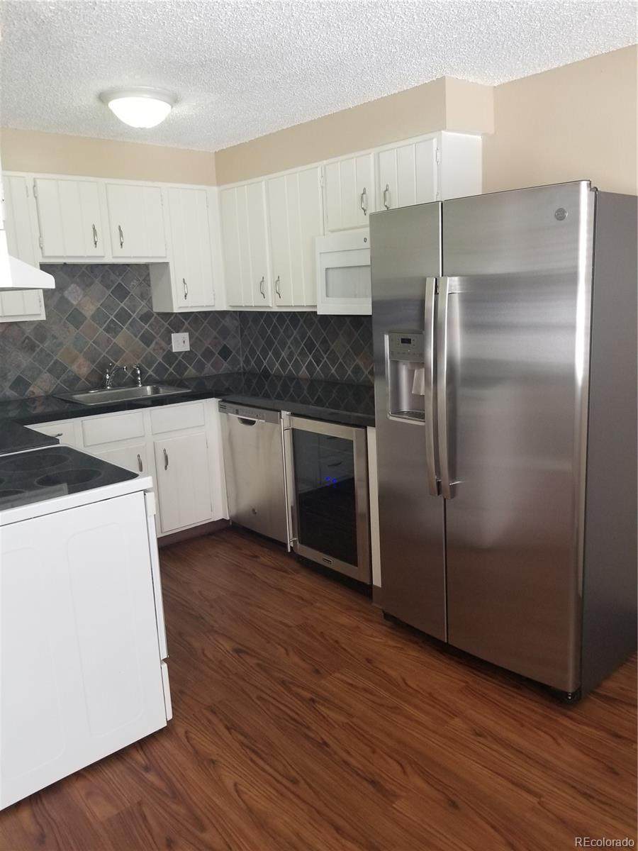 14013 Bails Place - Photo 1