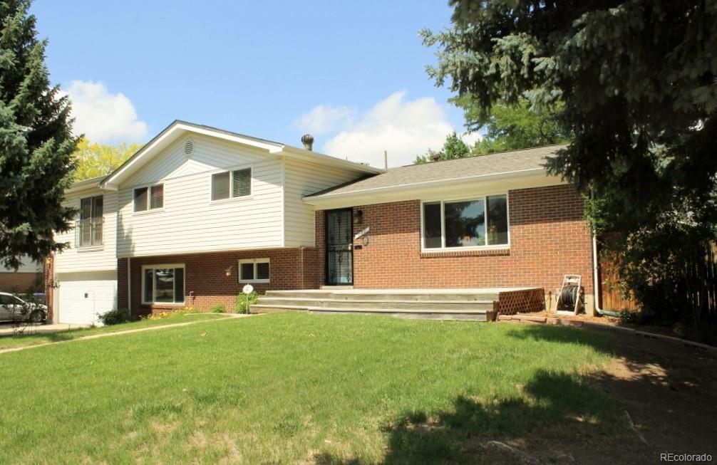 10661 Livingston Drive - Photo 1