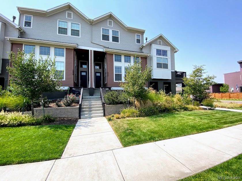 5447 Valentia Street - Photo 1