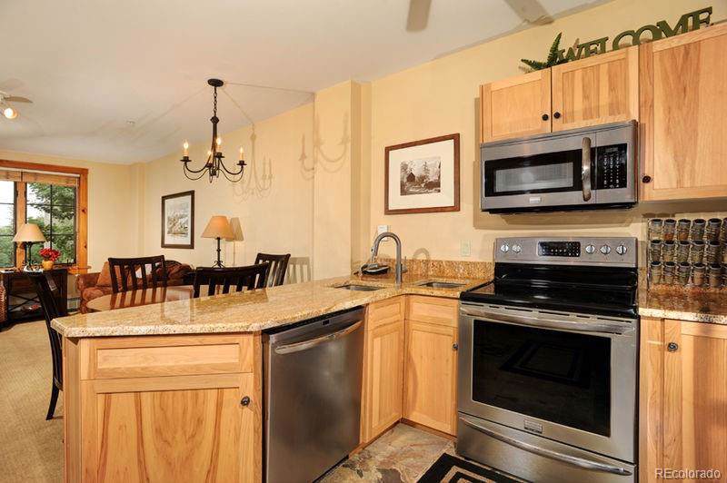 150 Dercum Square - Photo 1