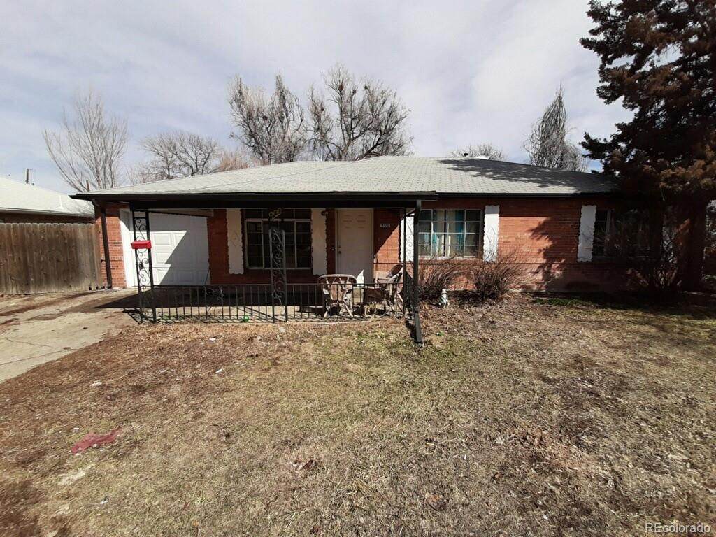 900 Revere Street - Photo 1