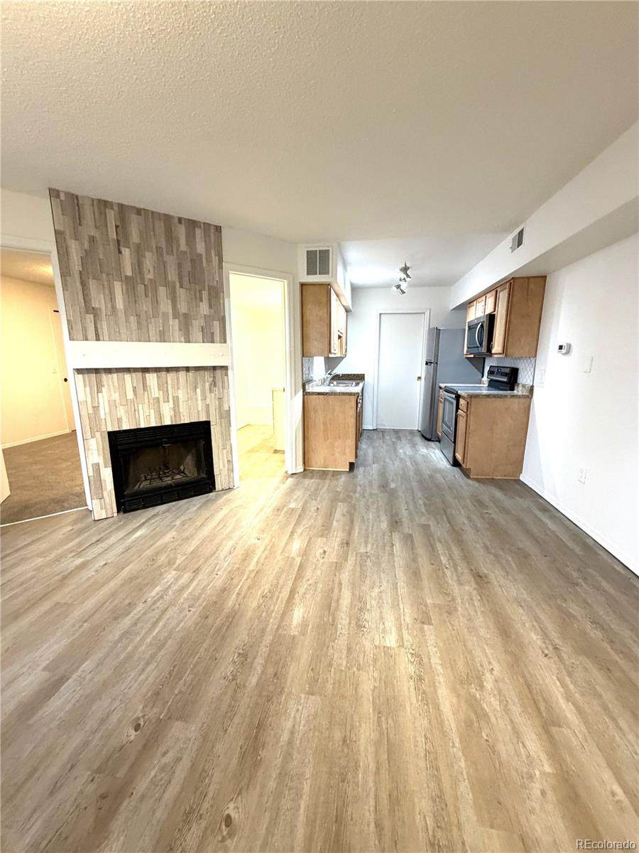 1825 Kendall Street - Photo 1