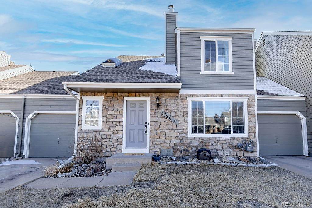 4720 Dudley - Photo 1
