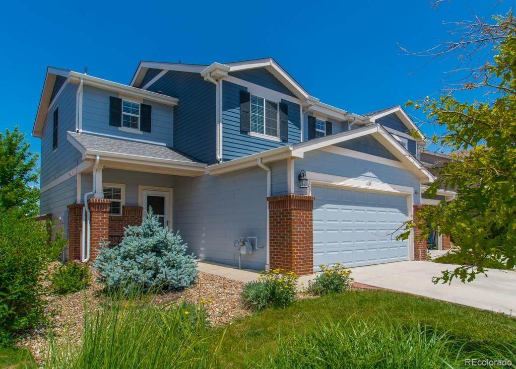 6149 Wescroft Avenue - Photo 1