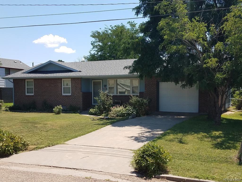 1921 6th Street - Photo 1