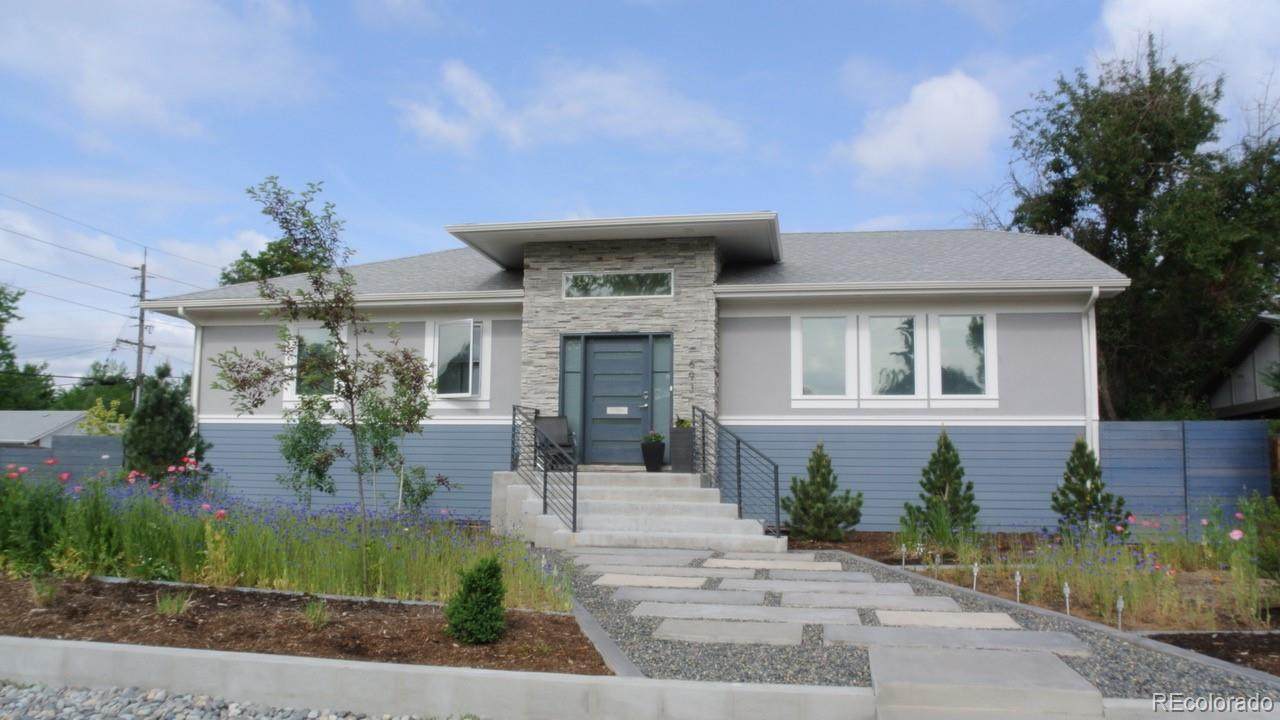 693 Ivy Way - Photo 1