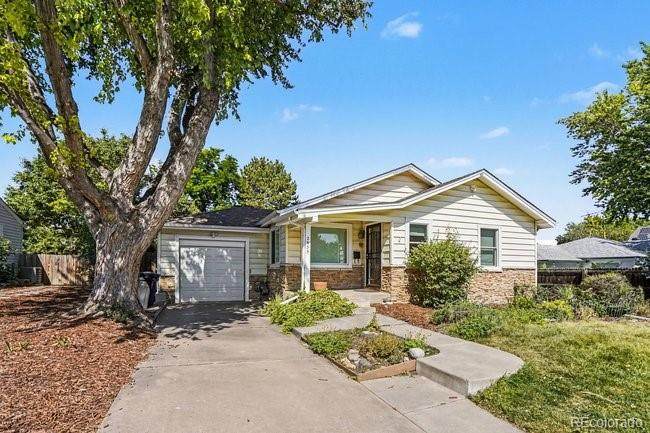 2935 Clermont Drive - Photo 1