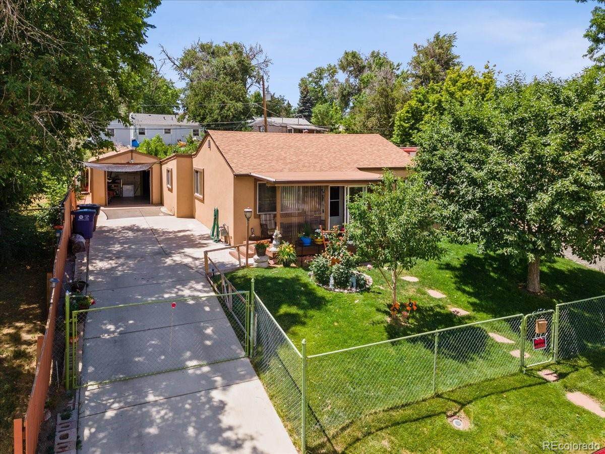 233 Xavier Street - Photo 1