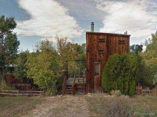 831 Powers Drive - Photo 1